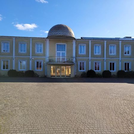 Dworek Sobieskiego Skierniewice Bagian luar foto